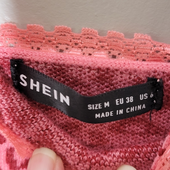 SHEIN Pink Leopard Crop Top Medium - Picture 4 of 5